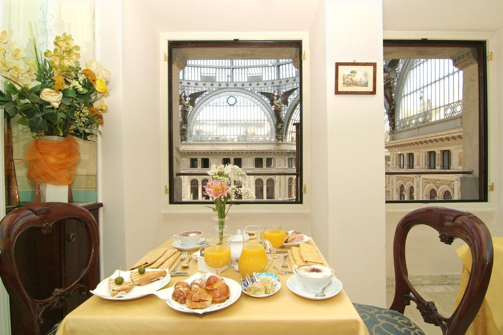 Hotel Art Resort Galleria Umberto Naples Luaran gambar
